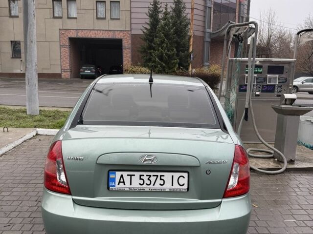 Зелений Хендай Акцент, об'ємом двигуна 1.4 л та пробігом 249 тис. км за 3200 $, фото 5 на Automoto.ua