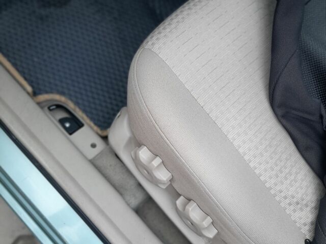 Зелений Хендай Акцент, об'ємом двигуна 1.4 л та пробігом 160 тис. км за 5100 $, фото 6 на Automoto.ua