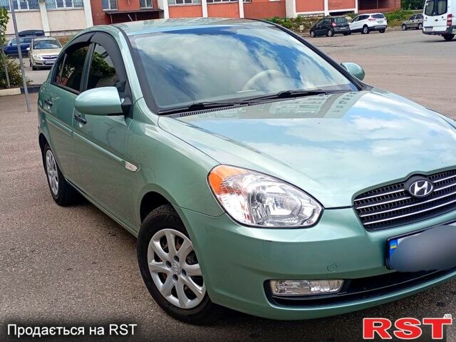 Зеленый Хендай Акцент, объемом двигателя 1.4 л и пробегом 188 тыс. км за 6300 $, фото 2 на Automoto.ua