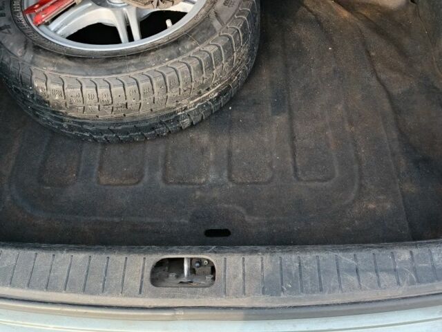 Зеленый Хендай Акцент, объемом двигателя 1.6 л и пробегом 295 тыс. км за 3500 $, фото 5 на Automoto.ua