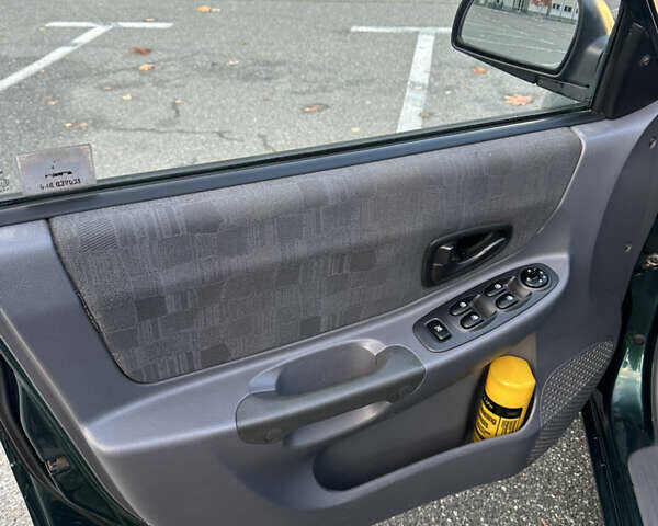 Зеленый Хендай Акцент, объемом двигателя 1.34 л и пробегом 314 тыс. км за 2650 $, фото 11 на Automoto.ua