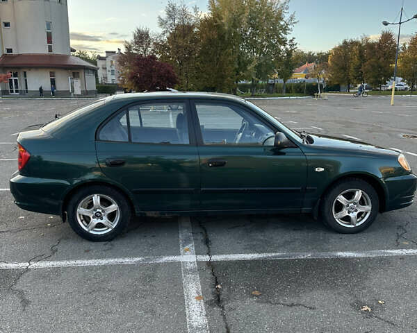 Зеленый Хендай Акцент, объемом двигателя 1.34 л и пробегом 314 тыс. км за 2650 $, фото 6 на Automoto.ua