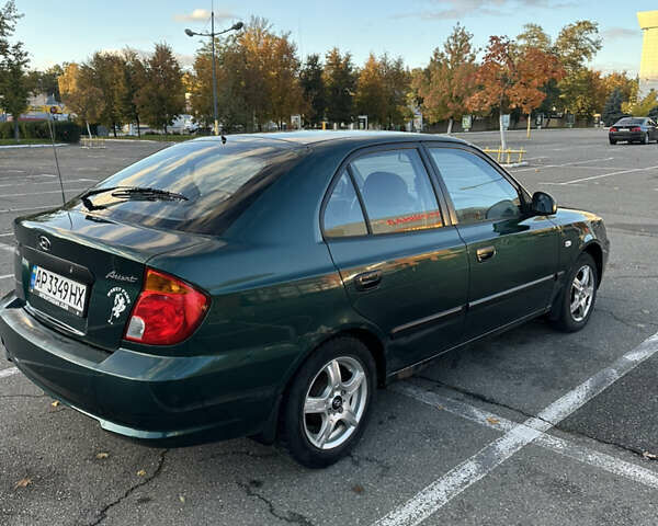 Зеленый Хендай Акцент, объемом двигателя 1.34 л и пробегом 314 тыс. км за 2650 $, фото 5 на Automoto.ua