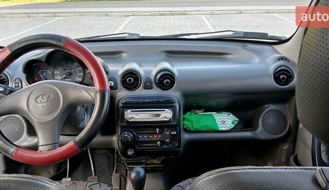 Хендай Атос 2000 у Мостисках на Automoto.ua Червоний Хендай Атос, об'ємом двигуна 1 л та пробігом 202 тис. км за 1800 $, фото 7 на Automoto.ua