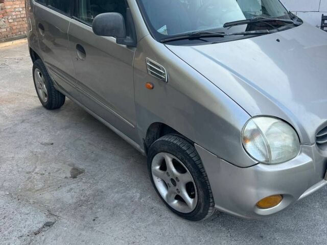 Хендай Атос 1998 у Бердичеве на Automoto.ua Сірий Хендай Атос, об'ємом двигуна 1 л та пробігом 230 тис. км за 950 $, фото 2 на Automoto.ua