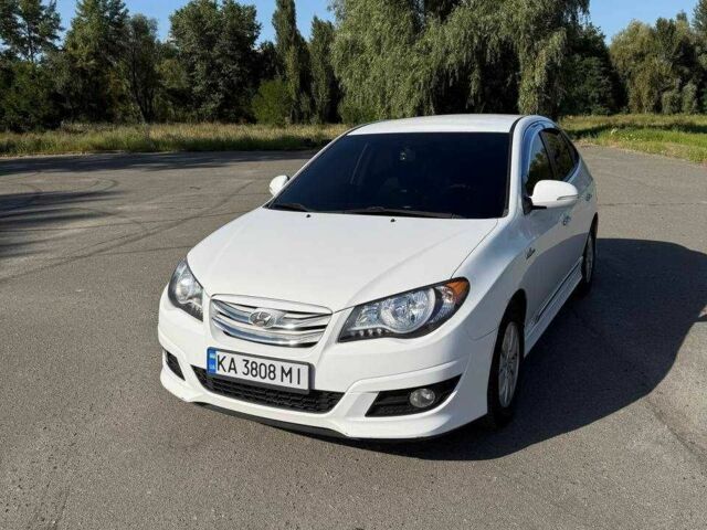 Білий Хендай Аванте, об'ємом двигуна 1.6 л та пробігом 228 тис. км за 7000 $, фото 20 на Automoto.ua