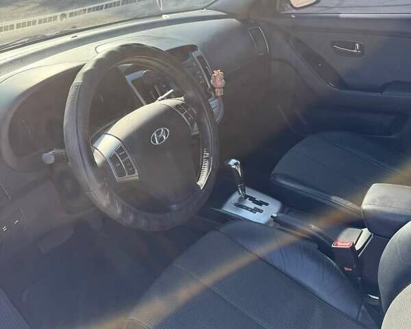 Белый Хендай Аванте, объемом двигателя 1.6 л и пробегом 228 тыс. км за 7000 $, фото 8 на Automoto.ua