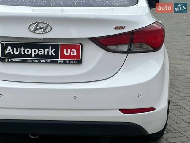 Хендай Аванте 2014 в Одессе на Automoto.ua Белый Хендай Аванте, объемом двигателя 1.6 л и пробегом 201 тыс. км за 8840 $, фото 7 на Automoto.ua