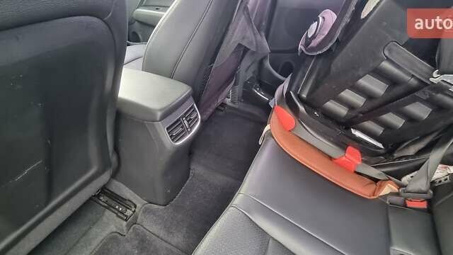 Білий Хендай Аванте, об'ємом двигуна 1.59 л та пробігом 171 тис. км за 10500 $, фото 18 на Automoto.ua