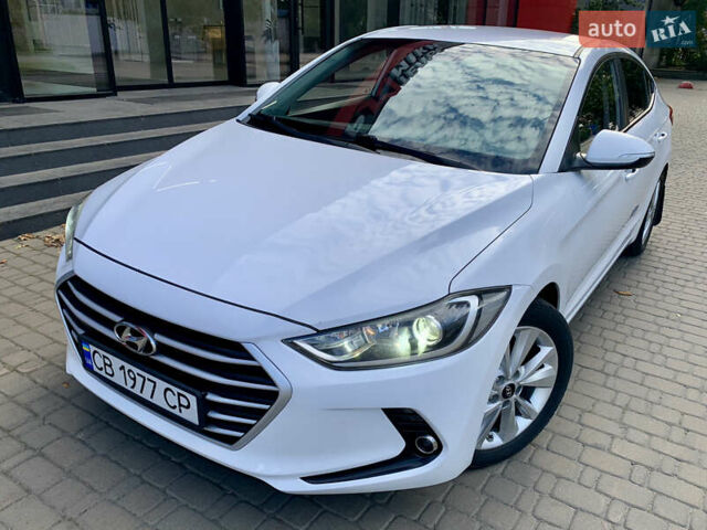 Белый Хендай Аванте, объемом двигателя 1.6 л и пробегом 192 тыс. км за 11600 $, фото 30 на Automoto.ua