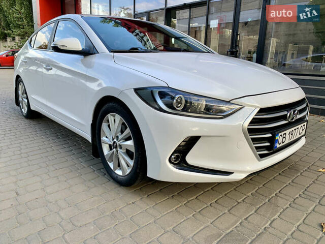 Белый Хендай Аванте, объемом двигателя 1.6 л и пробегом 192 тыс. км за 11600 $, фото 15 на Automoto.ua