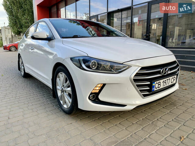 Белый Хендай Аванте, объемом двигателя 1.6 л и пробегом 192 тыс. км за 11600 $, фото 18 на Automoto.ua