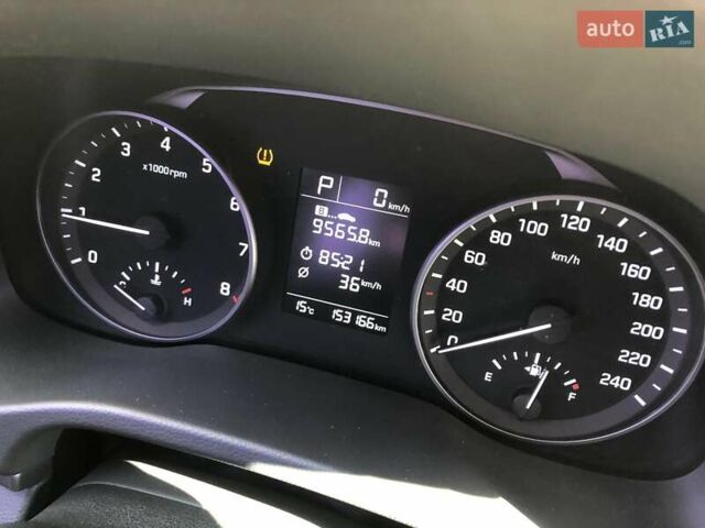 Хендай Аванте 2017 в Петропавлівська Борщагівка на Automoto.ua Белый Хендай Аванте, объемом двигателя 1.59 л и пробегом 153 тыс. км за 12999 $, фото 18 на Automoto.ua