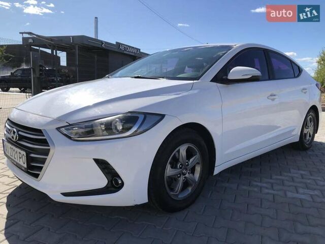 Хендай Аванте 2017 в Петропавлівська Борщагівка на Automoto.ua Белый Хендай Аванте, объемом двигателя 1.59 л и пробегом 153 тыс. км за 12999 $, фото 2 на Automoto.ua