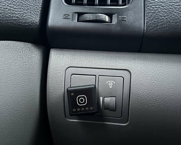 Черный Хендай Аванте, объемом двигателя 1.6 л и пробегом 154 тыс. км за 6000 $, фото 61 на Automoto.ua