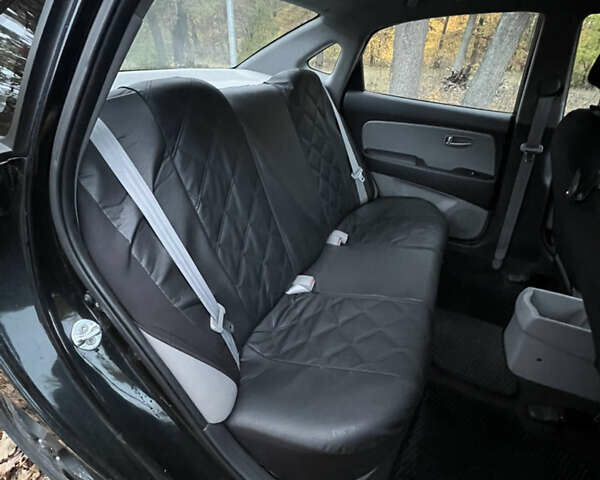 Черный Хендай Аванте, объемом двигателя 1.6 л и пробегом 154 тыс. км за 6000 $, фото 35 на Automoto.ua