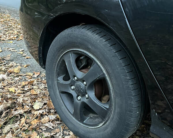 Черный Хендай Аванте, объемом двигателя 1.6 л и пробегом 154 тыс. км за 6000 $, фото 55 на Automoto.ua