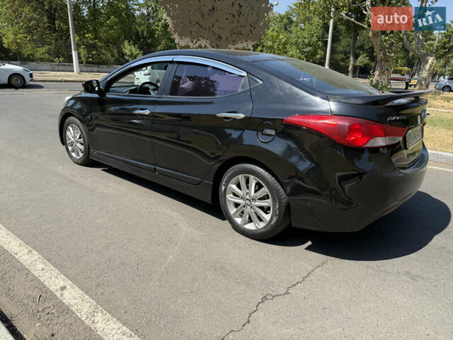 Черный Хендай Аванте, объемом двигателя 1.6 л и пробегом 198 тыс. км за 8500 $, фото 5 на Automoto.ua