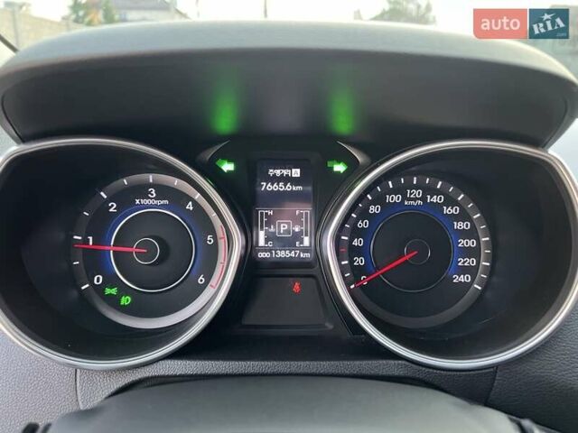 Черный Хендай Аванте, объемом двигателя 1.6 л и пробегом 138 тыс. км за 10900 $, фото 13 на Automoto.ua