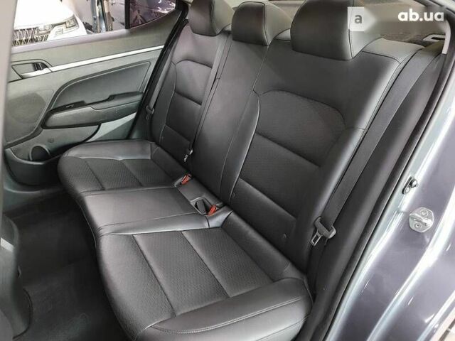 Хендай Аванте, объемом двигателя 1.6 л и пробегом 149 тыс. км за 15800 $, фото 24 на Automoto.ua