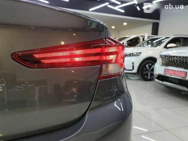 Хендай Аванте, объемом двигателя 1.6 л и пробегом 149 тыс. км за 15800 $, фото 7 на Automoto.ua