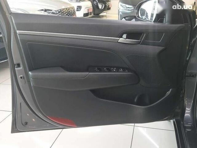 Хендай Аванте, объемом двигателя 1.6 л и пробегом 149 тыс. км за 15800 $, фото 10 на Automoto.ua