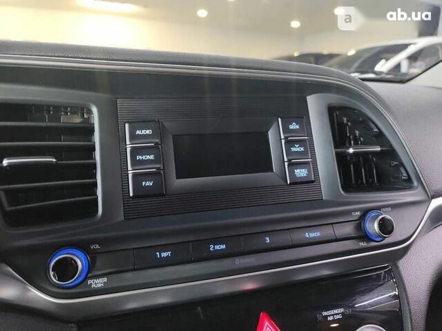 Хендай Аванте, объемом двигателя 1.6 л и пробегом 149 тыс. км за 15800 $, фото 17 на Automoto.ua