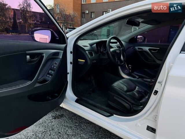 Хендай Аванте, объемом двигателя 1.59 л и пробегом 273 тыс. км за 8500 $, фото 7 на Automoto.ua