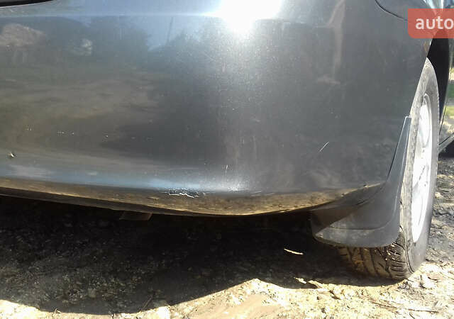 Серый Хендай Аванте, объемом двигателя 1.59 л и пробегом 211 тыс. км за 5700 $, фото 3 на Automoto.ua