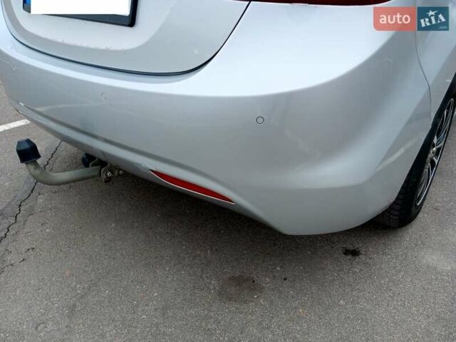 Серый Хендай Аванте, объемом двигателя 1.6 л и пробегом 103 тыс. км за 8300 $, фото 6 на Automoto.ua