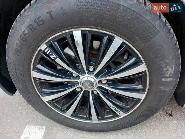 Серый Хендай Аванте, объемом двигателя 1.6 л и пробегом 103 тыс. км за 8300 $, фото 15 на Automoto.ua