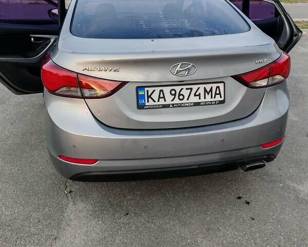 Сірий Хендай Аванте, об'ємом двигуна 1.6 л та пробігом 244 тис. км за 9000 $, фото 6 на Automoto.ua