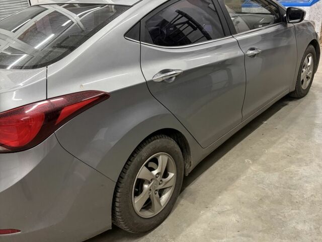 Сірий Хендай Аванте, об'ємом двигуна 1.6 л та пробігом 216 тис. км за 8500 $, фото 2 на Automoto.ua