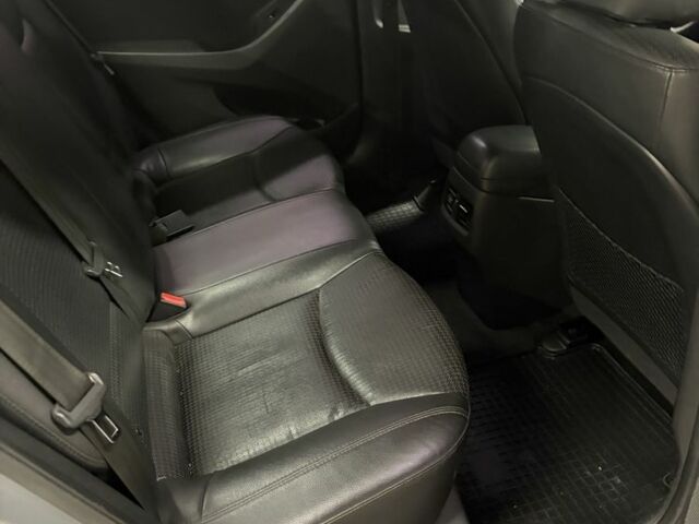 Серый Хендай Аванте, объемом двигателя 1.6 л и пробегом 216 тыс. км за 7900 $, фото 7 на Automoto.ua