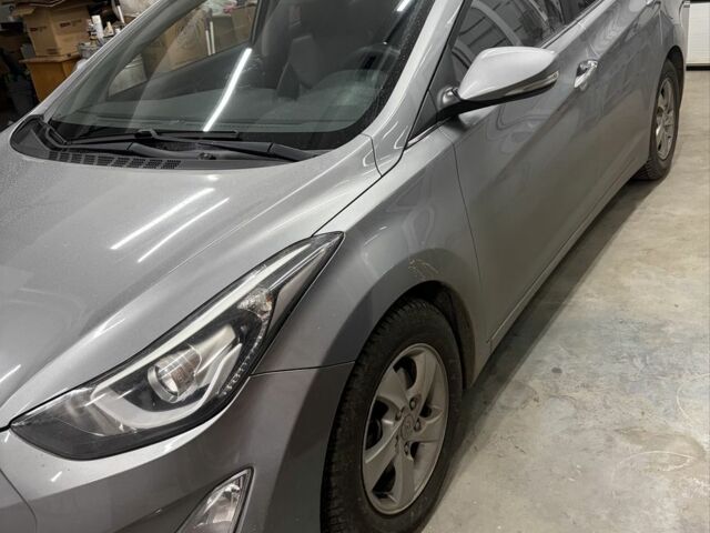 Сірий Хендай Аванте, об'ємом двигуна 1.6 л та пробігом 216 тис. км за 8500 $, фото 3 на Automoto.ua