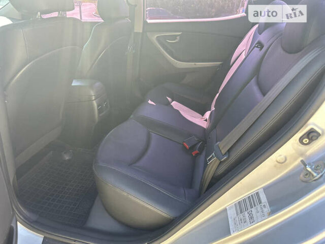 Сірий Хендай Аванте, об'ємом двигуна 1.58 л та пробігом 249 тис. км за 8600 $, фото 7 на Automoto.ua