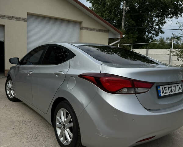Сірий Хендай Аванте, об'ємом двигуна 1.6 л та пробігом 225 тис. км за 8499 $, фото 2 на Automoto.ua