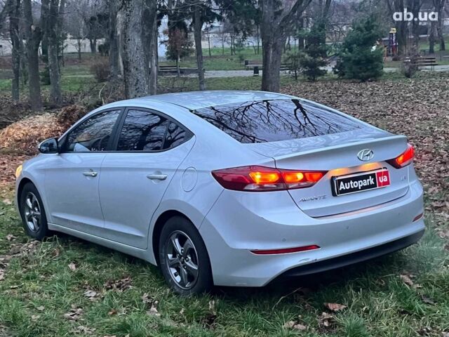 Серый Хендай Аванте, объемом двигателя 1.6 л и пробегом 189 тыс. км за 11690 $, фото 7 на Automoto.ua