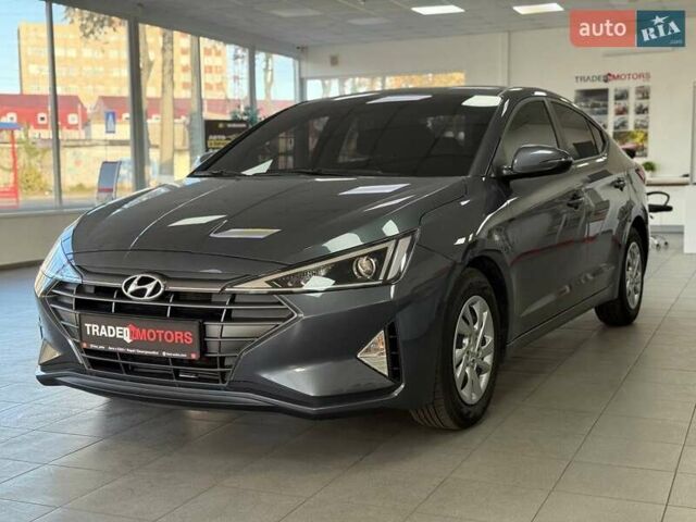 Сірий Хендай Аванте, об'ємом двигуна 1.6 л та пробігом 98 тис. км за 14990 $, фото 6 на Automoto.ua