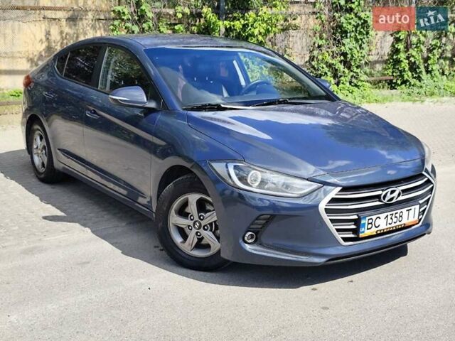 Синий Хендай Аванте, объемом двигателя 1.58 л и пробегом 230 тыс. км за 12000 $, фото 1 на Automoto.ua