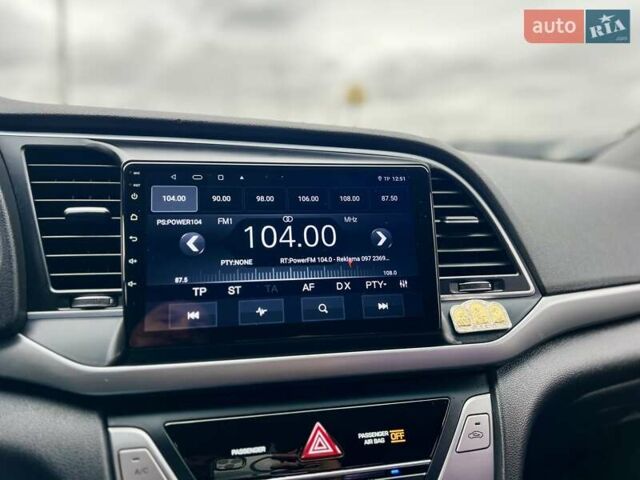 Синий Хендай Аванте, объемом двигателя 1.6 л и пробегом 231 тыс. км за 11900 $, фото 20 на Automoto.ua