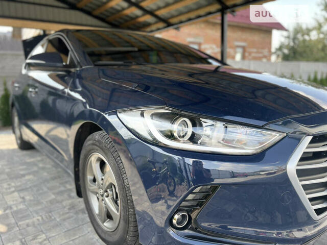 Синий Хендай Аванте, объемом двигателя 1.6 л и пробегом 130 тыс. км за 11500 $, фото 21 на Automoto.ua