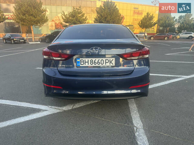 Синий Хендай Аванте, объемом двигателя 1.58 л и пробегом 160 тыс. км за 10300 $, фото 4 на Automoto.ua