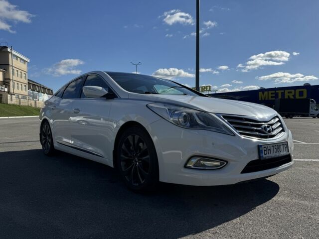 Білий Хендай Азера, об'ємом двигуна 3 л та пробігом 188 тис. км за 8500 $, фото 9 на Automoto.ua