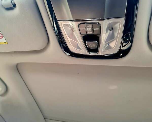 Белый Хендай Азера, объемом двигателя 3 л и пробегом 105 тыс. км за 11000 $, фото 21 на Automoto.ua