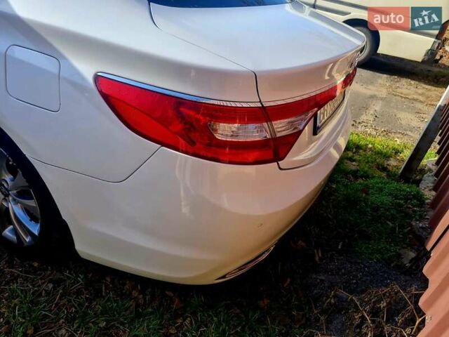 Белый Хендай Азера, объемом двигателя 3 л и пробегом 105 тыс. км за 11000 $, фото 12 на Automoto.ua