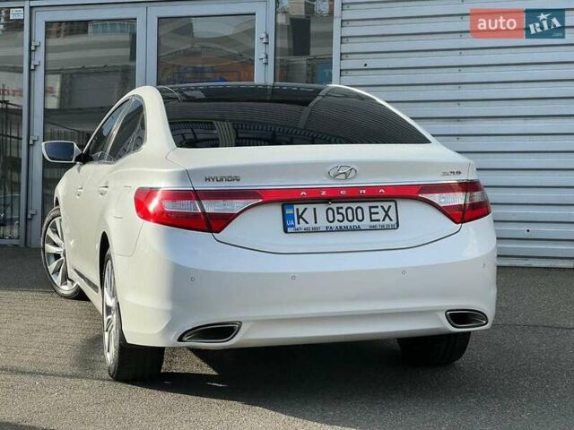 Белый Хендай Азера, объемом двигателя 3 л и пробегом 173 тыс. км за 13499 $, фото 7 на Automoto.ua