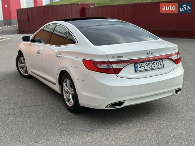 Белый Хендай Азера, объемом двигателя 3 л и пробегом 120 тыс. км за 11500 $, фото 6 на Automoto.ua