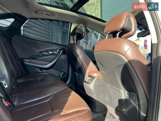 Белый Хендай Азера, объемом двигателя 3 л и пробегом 173 тыс. км за 13499 $, фото 27 на Automoto.ua