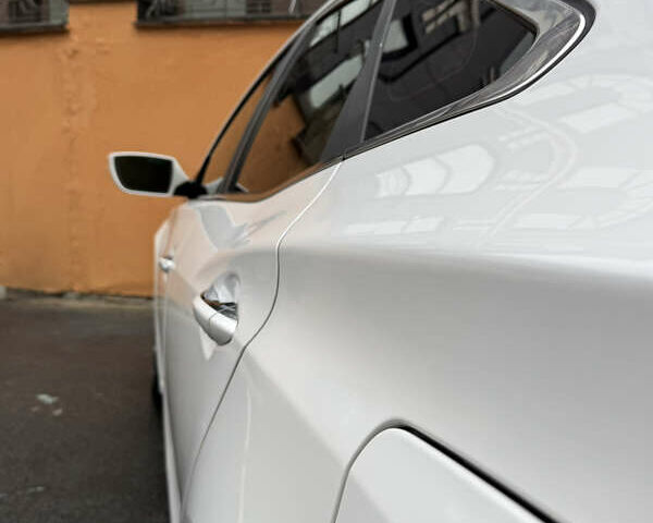 Белый Хендай Азера, объемом двигателя 3.3 л и пробегом 178 тыс. км за 12000 $, фото 17 на Automoto.ua